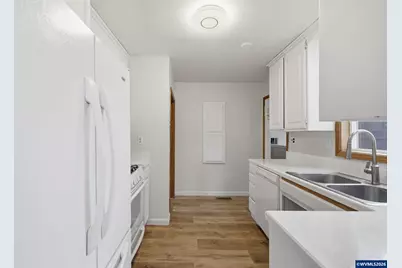 1155 Market St NE, Salem, OR 97301 - Photo 10