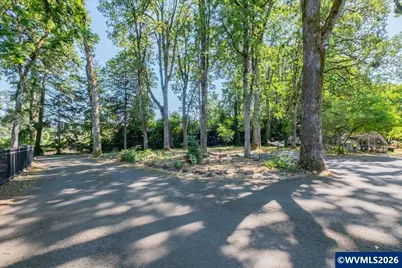 3895 Liberty Rd S, Salem, OR 97302 - Photo 8