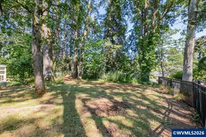 3895 Liberty Rd S, Salem, OR 97302 - Photo 24