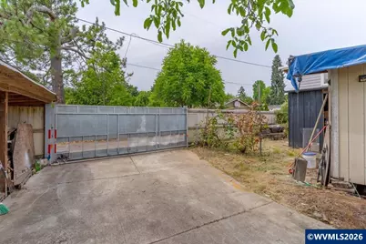 341 25th St SE, Salem, OR 97301 - Photo 46