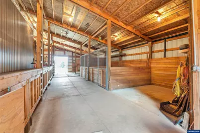 21945 SW Cherry Hill Rd, Sheridan, OR 97378 - Photo 34