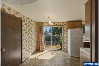 635 SW 56th St, Corvallis, OR 97333 - Photo 12