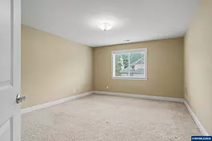 1695 Titan Dr NW, Salem, OR 97304 - Photo 36