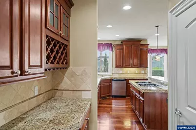 1695 Titan Dr NW, Salem, OR 97304 - Photo 12