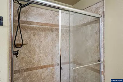 1695 Titan Dr NW, Salem, OR 97304 - Photo 32