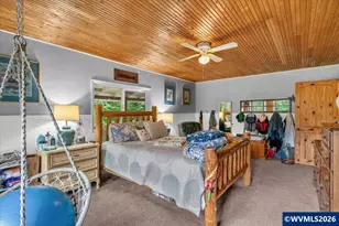 22606 Milk Ranch (&amp 22608) Rd NE, Scotts Mills, OR 97375 - Photo 16