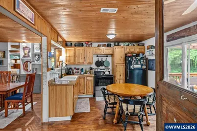 22606 Milk Ranch (&amp; 22608) Rd NE, Scotts Mills, OR 97375 - Photo 4