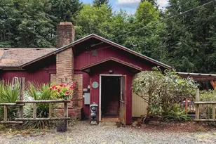 22606 Milk Ranch (&amp 22608) Rd NE, Scotts Mills, OR 97375 - Photo 4