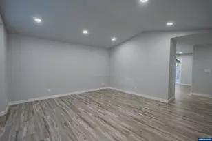 2670 Edgemont St SE, Albany, OR 97322 - Photo 12