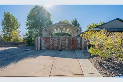 2670 Edgemont St SE, Albany, OR 97322 - Photo 2