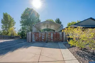 2670 Edgemont St SE, Albany, OR 97322 - Photo 2