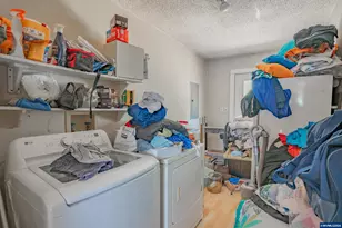 628 Oak St, Brownsville, OR 97327 - Photo 10