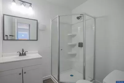 127 S Williams St, Lebanon, OR 97355 - Photo 16