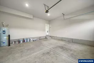 221 NW Royal Ave, Dallas, OR 97338 - Photo 26