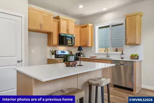 221 NW Royal Av, Dallas, OR 97338 - Photo 10
