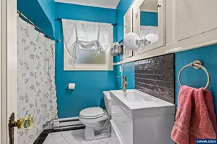 1080 Garnet St NE, Salem, OR 97301 - Photo 8