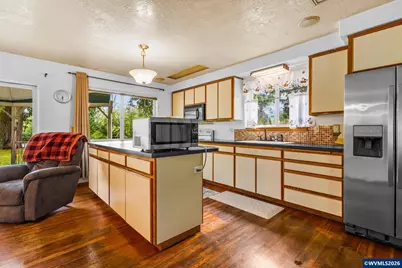40637 Shoreline Dr, Lyons, OR 97358 - Photo 8