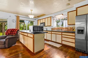 40637 Shoreline Dr, Lyons, OR 97358 - Photo 8