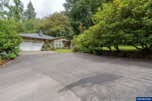 3864 Spring St S, Salem, OR 97302 - Photo 4