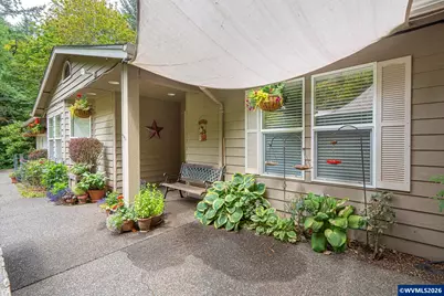 3864 Spring St S, Salem, OR 97302 - Photo 2