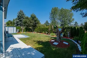 300 SE Lacreole Dr, Dallas, OR 97338 - Photo 6