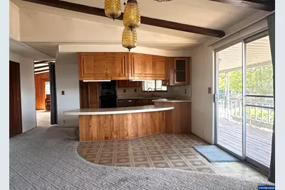 5422 Portland Rd NE #129, Salem, OR 97305 - Photo 12