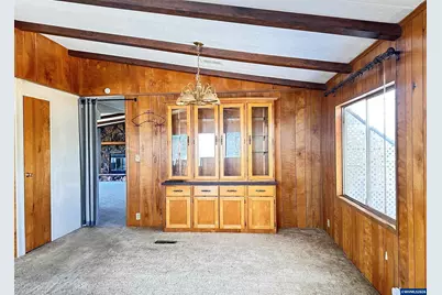 5422 Portland Rd NE #129, Salem, OR 97305 - Photo 8