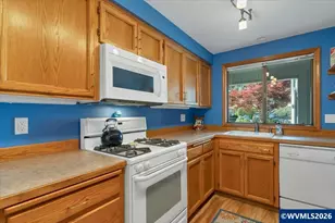 1510 Madras St SE, Salem, OR 97306 - Photo 10