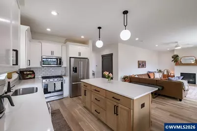 1455 Broadway Av N, Monmouth, OR 97361 - Photo 16