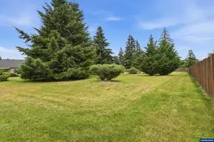 400 Hickory Ct, Lyons, OR 97358 - Photo 10