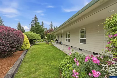 400 Hickory Ct, Lyons, OR 97358 - Photo 4