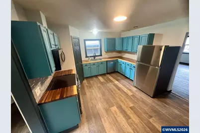 1551 SW Ellis St, Dallas, OR 97338 - Photo 6