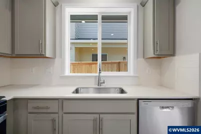 7426 SE Berg Dr, Corvallis, OR 97330 - Photo 10