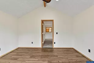 278 Edwards Rd S, Monmouth, OR 97361 - Photo 36