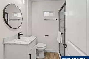 260 20th St SE, Salem, OR 97301 - Photo 16