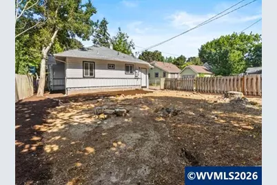 260 20th St SE, Salem, OR 97301 - Photo 28