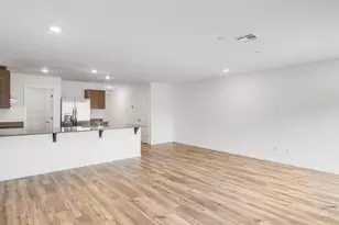 1477 Laura Vista Dr NW, Albany, OR 97321 - Photo 6