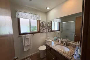 1866 Woodstock Cir NW, Salem, OR 97304 - Photo 14