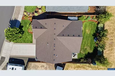 1589 SE Loganberry St, Dallas, OR 97338 - Photo 42