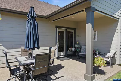 1589 SE Loganberry St, Dallas, OR 97338 - Photo 38