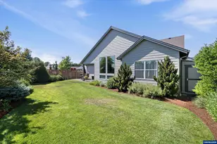 1589 SE Loganberry St, Dallas, OR 97338 - Photo 40