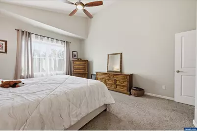 1589 SE Loganberry St, Dallas, OR 97338 - Photo 32