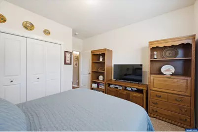 1589 SE Loganberry St, Dallas, OR 97338 - Photo 12