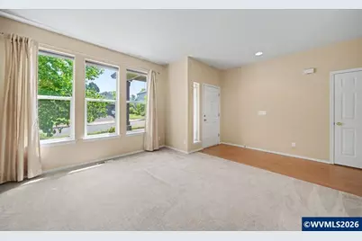 1915 Cascade Heights Dr NW, Albany, OR 97321 - Photo 6
