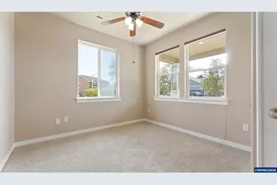 211 Claremont St NE, Albany, OR 97322 - Photo 16