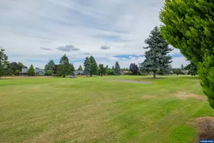 911 Player Dr N, Keizer, OR 97303 - Photo 48