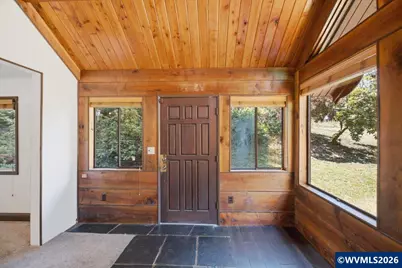 940 Oak Ter, Sweet Home, OR 97386 - Photo 10