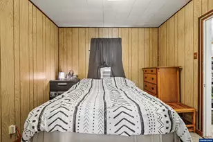 1719 Tamarack St, Sweet Home, OR 97386 - Photo 16