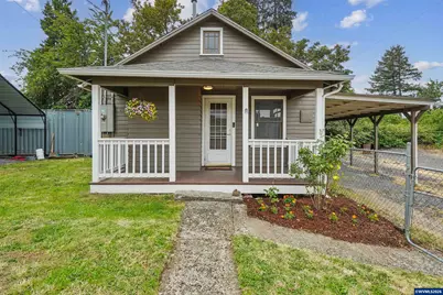 1719 Tamarack St, Sweet Home, OR 97386 - Photo 2