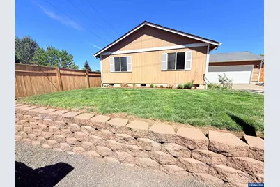 1780 Tamarack St, Sweet Home, OR 97386 - Photo 1